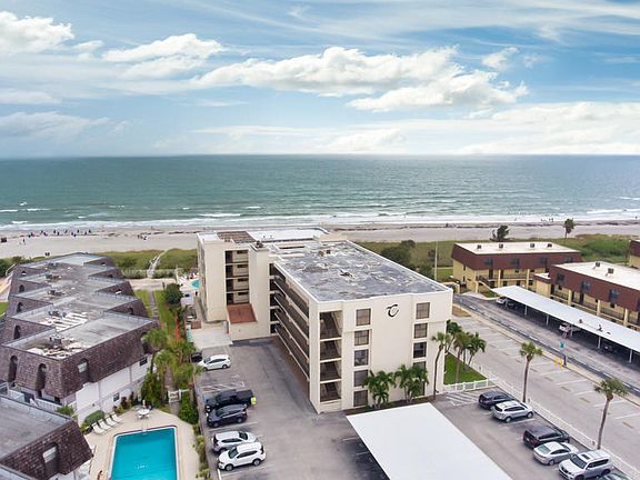 2nd image of 5300 Ocean Beach Blvd APT 202