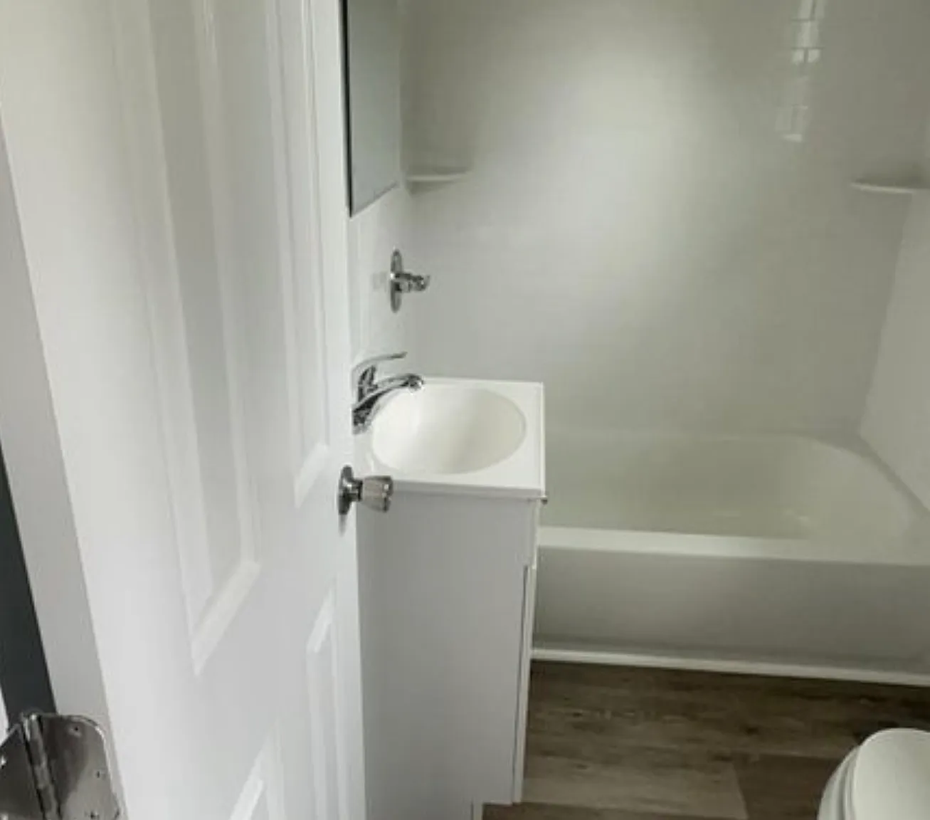 2 bed, $1,900 — Photo 1