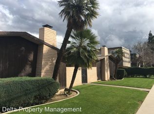 1307 Minnewawa Ave APT A, Clovis, CA 93612