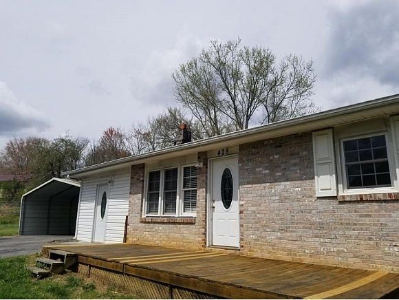 1st image of 428 Queen Ann Ct