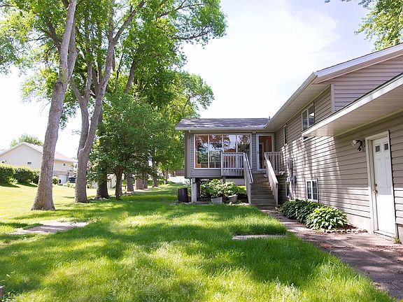 3rd image of 200 Interwood Dr