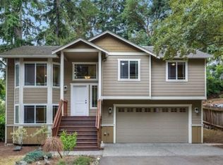 13739 Stone Ave N, Seattle, WA 98133