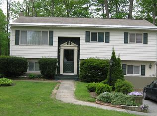 6 Laurel Rd, Fort Edward, NY 12828