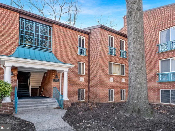 11817 Breton Ct APT 22-D, Reston, VA 20191