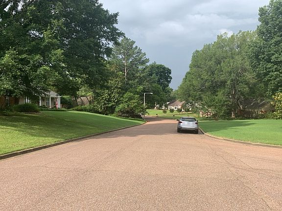4th image of 2090 Rolling Valley Dr