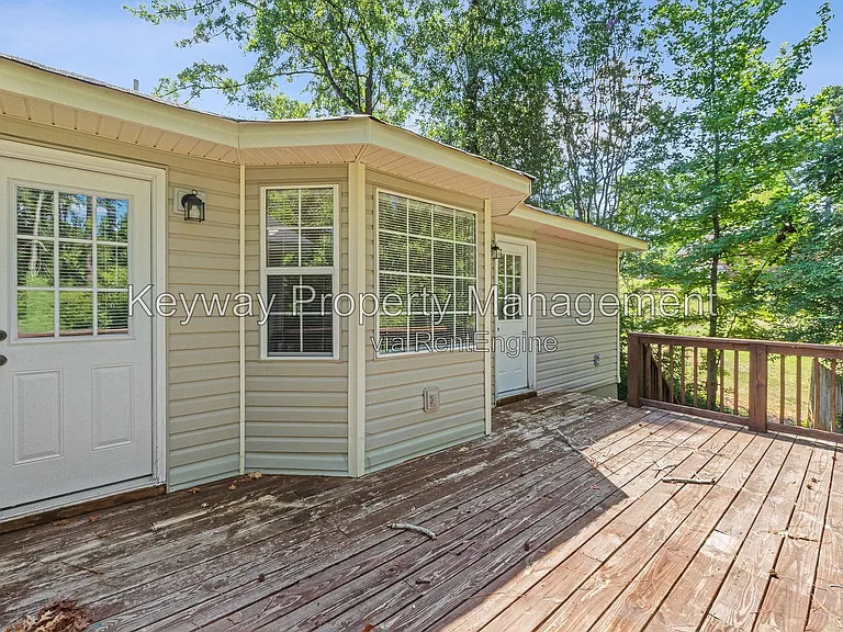 4263 Waylon Dr — Photo 22