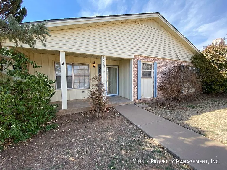 1001 Itasca Rd — Photo 4