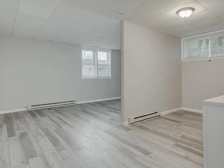 Potomac Place — Photo 17