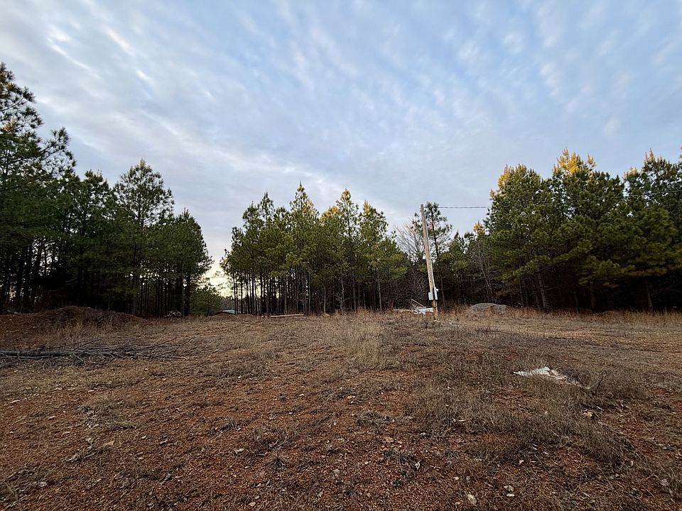 37th image of 1 Roan Creek Rd