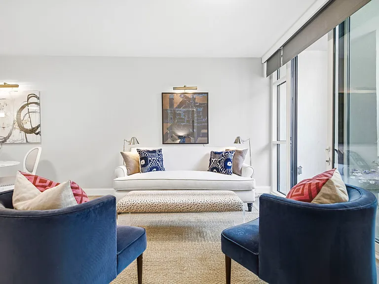 771 Harrison Ave #303A — Photo 4