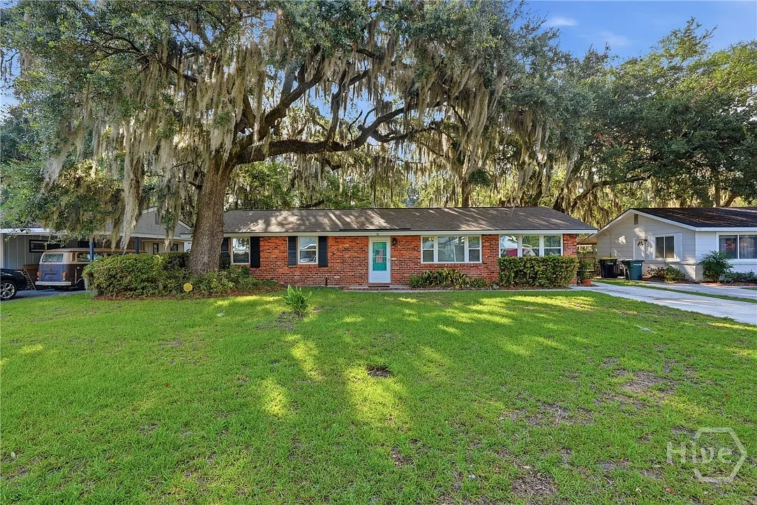 3 bed, 2.0 bath, 1450 sqft, $2,850 — Photo 1