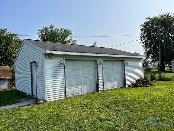 4th image of 2398 Anthony St