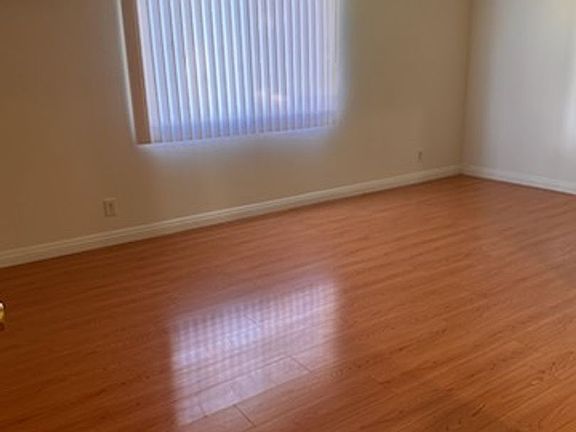 5th image of 724 S Chapel Ave APT 1
