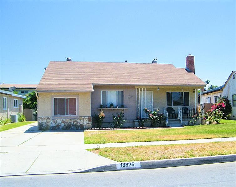 1st image of 13825 Arlee Ave