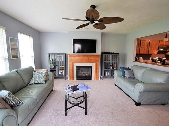 3rd image of 1025 Saint Michaels Way #26