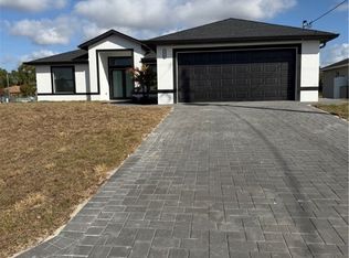 3816 2nd St SW, Lehigh Acres, FL 33976