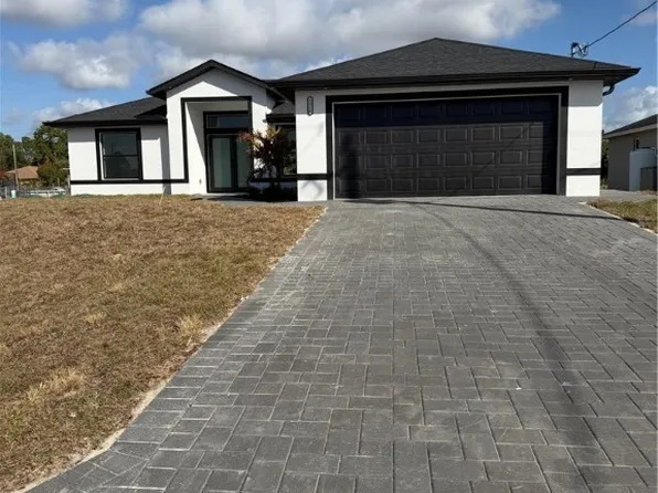 3816 2nd St SW, Lehigh Acres, FL 33976