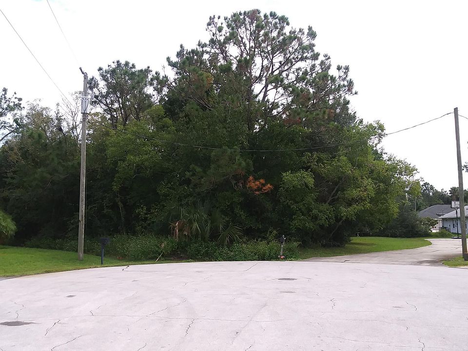1st image of 7 Wakeshire Pl