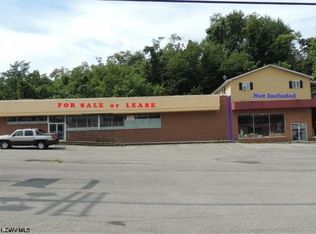 327 Holland Ave, Westover, WV 26501