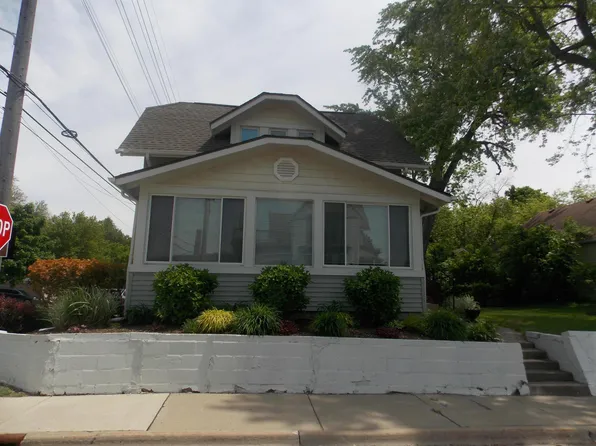 350 N Broadway St, Lake Orion, MI 48362