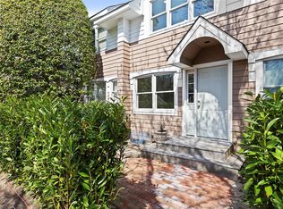 49 Canoe Place Rd APT 311, Hampton Bays, NY 11946