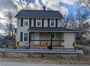 1054 Garden St NW, Warren, OH