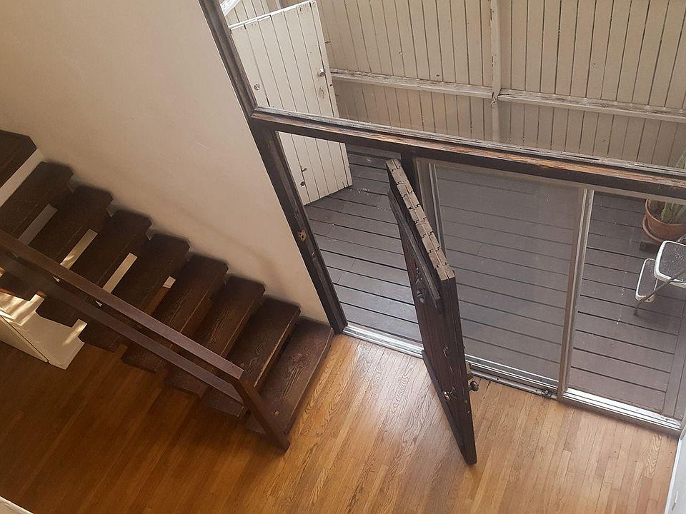 Front entrance, lots of natural light