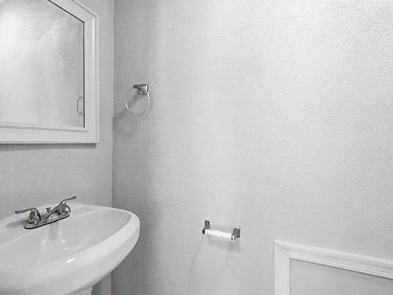 24 Warren Dr — Photo 22