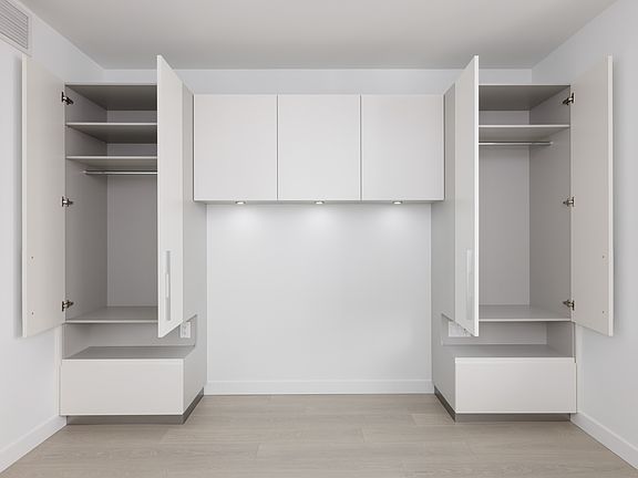 3rd image of 6537 Telford Ave #3008