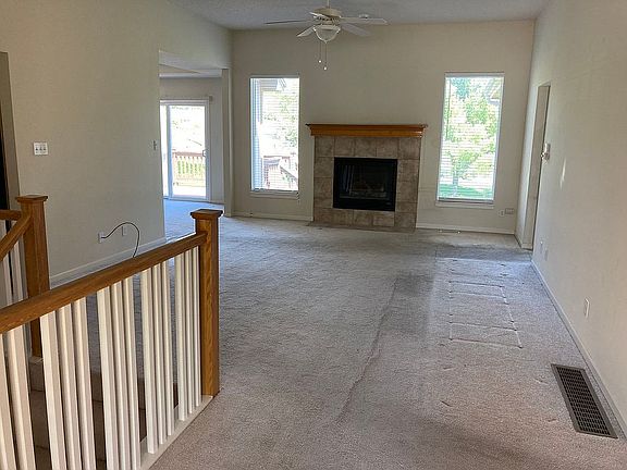 3rd image of 708 Highland Dr