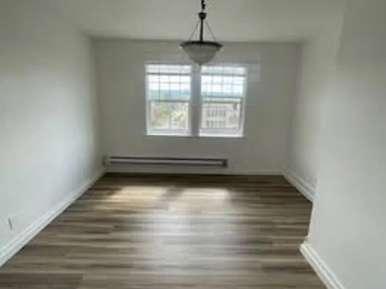 435 -Keystone Apartments — Photo 39
