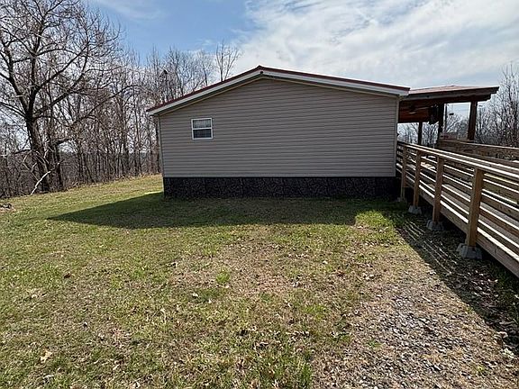 3rd image of 1729 Horton Ridge Rd