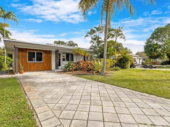 1812 SW 9th Avenue, Fort Lauderdale, FL 33315