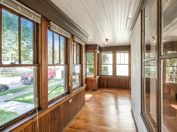 1715 Fillmore St NE #2, Minneapolis, MN 55413