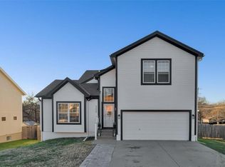 9500 Manchester Ave, Kansas City, MO 64134