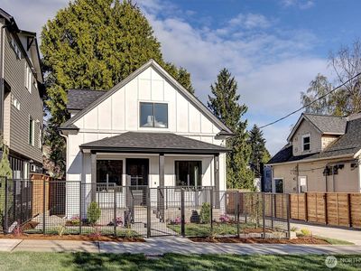 7352 21st Avenue NW, Seattle, WA, 98117