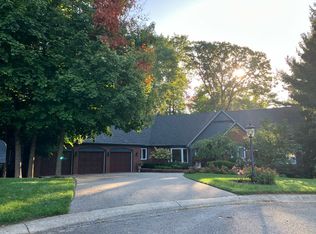 11732 Landings Dr, Indianapolis, IN