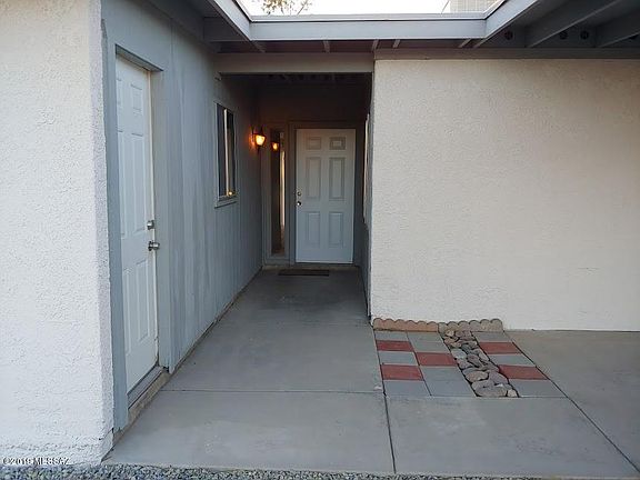 2nd image of 6615 N Positano Way