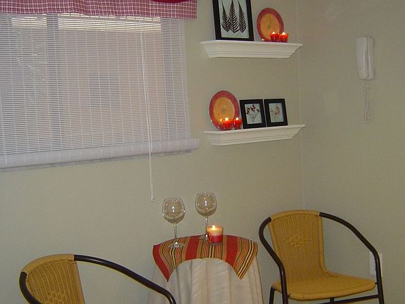 Kitchen breakfast nook
