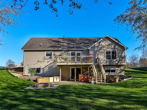 2nd image of 1635 Claystone Ct