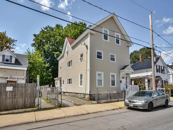 174 Willow St, Lawrence, MA 01841