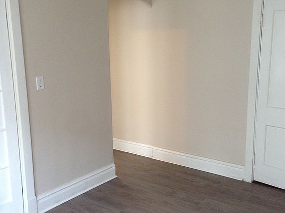 4th image of 4907 W Pine Blvd APT 309