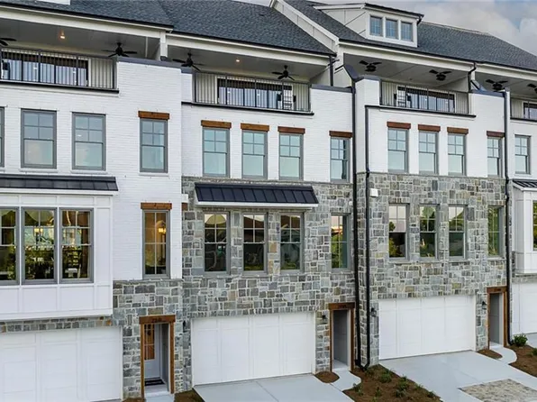 2753 Wynberry Ln, Vinings, GA 30339