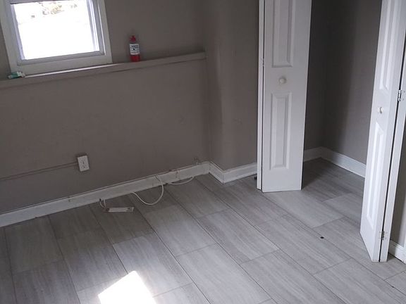 4th image of 67-69 Upton Pl