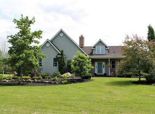 10994 Kile Rd, Chardon, OH 44024