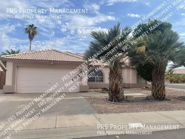 884 E Cindy St