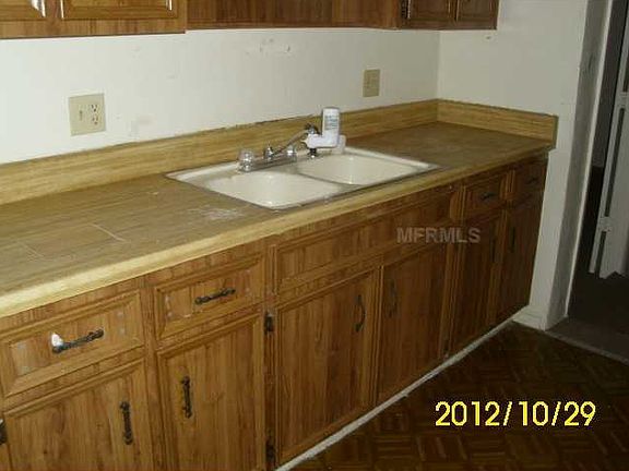 2nd image of 2533 Coral Ave