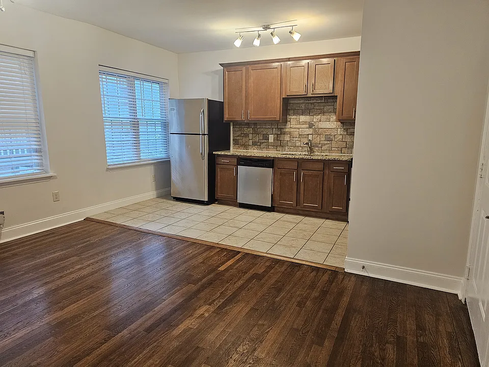 1066 Piedmont Ave NE #109
