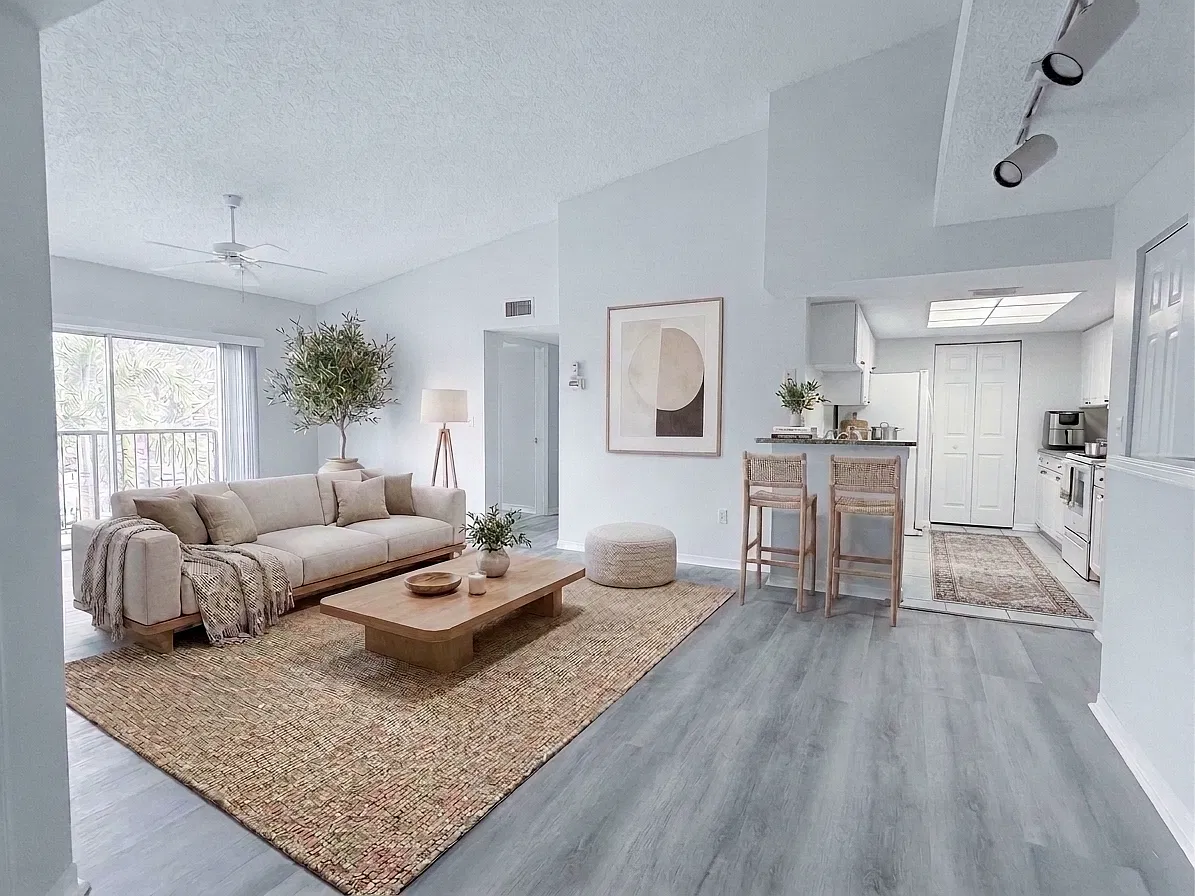 3 bed, 1199 sqft, $2,500 — Photo 1
