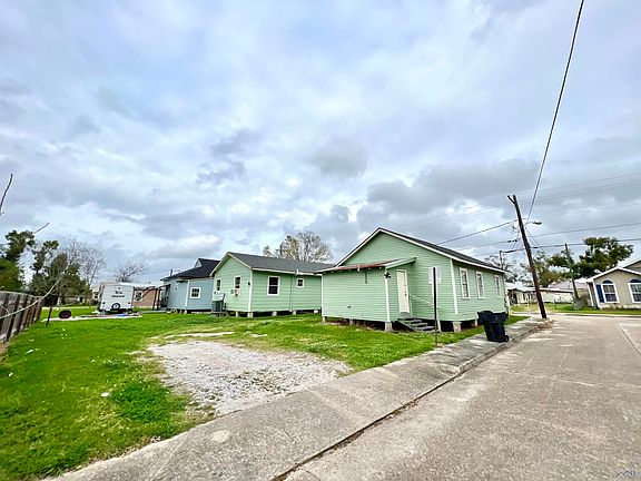 2nd image of 201 & 205 Gouaux Ave